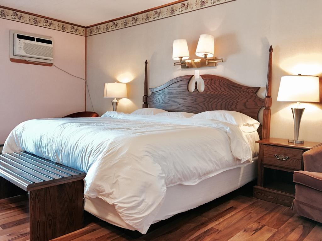 Laurie'S Inn Chéticamp Dış mekan fotoğraf
